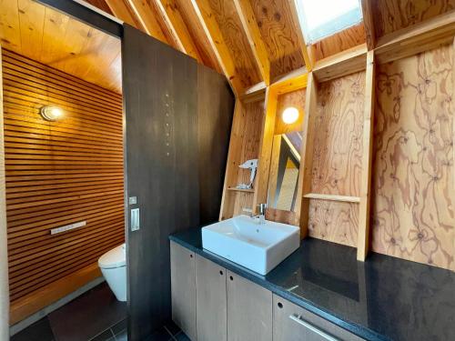 Koupelna v ubytování Seaside SHELL HOUSE -南房総 海辺のSHELL HOUSE-