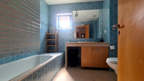 2 Terrace Town House