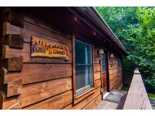 Cabin in the Woods w/ Hot Tub photo 44