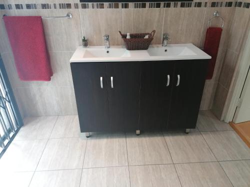 Gambar di galeri bagi JB Countrylife Accommodation di Centurion