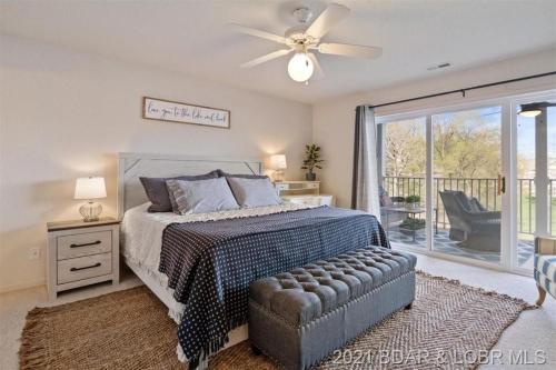 Gallery image of Family Fun Lakefront Condo at Parkview Bay in Osage Beach