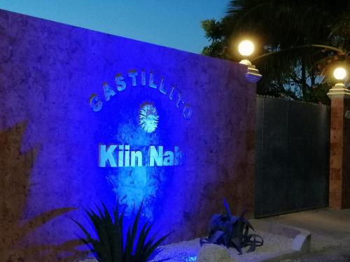 セレストゥンにあるCastillito Kin Nahのギャラリーの写真