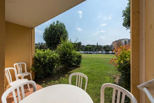 Résidence Les Rives de Cannes Mandelieu - maeva Home - 2 Pièces 5 Personnes Prestige MAE-2168