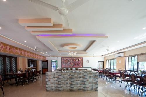 Restaurace v ubytování Hotel TamilNadu, Madurai II