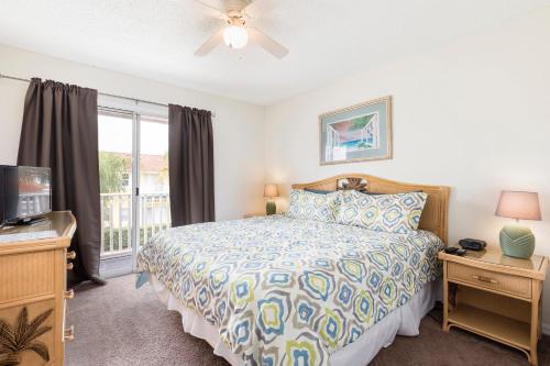 Family Getaway Townhome at Lake Berkley 15min to Disney photo 9