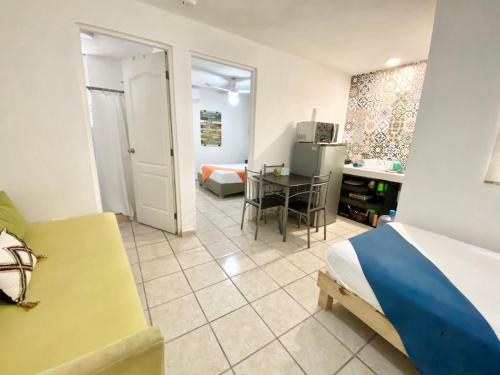 Un lugar para sentarse en Coco Suites by Andiani Travel