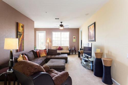 3Br 2Bath Condo Balcony 5min Conv Center 2087ft photo 25