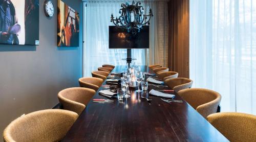 Χώρος καθιστικού στο Radisson Blu Marina Palace Hotel, Turku