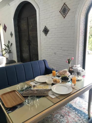Φαγητό σε αυτός ο ξενώνας ή κάπου εκεί κοντά
