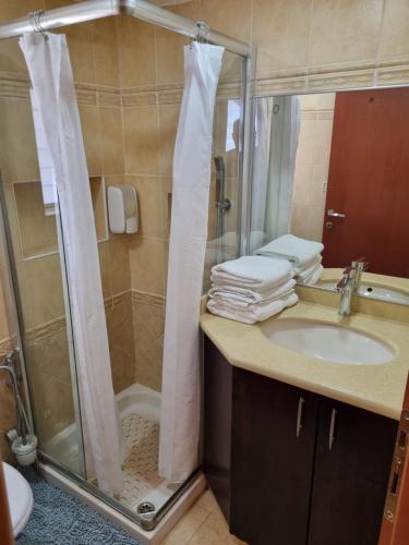 Koupelna v ubytování Shefer Guesthouse