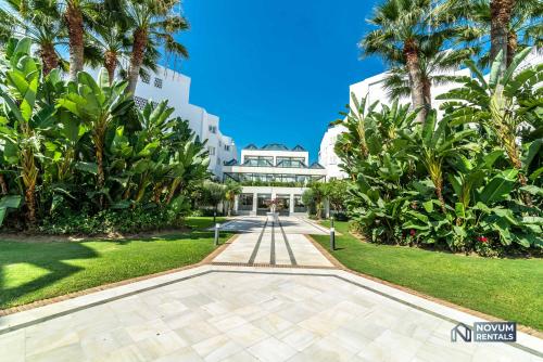 Puerto Banús Finest 2-BDRM apt - 50 metres to Beach