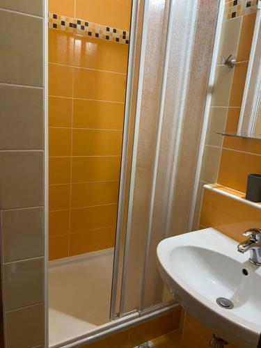 Koupelna v ubytování Apartmánový dom Kamzík