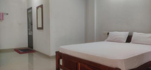 Anand Tourist Home – Photos 2