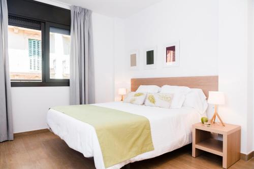 Photo de la galerie de l'établissement Feelathome Plaza Apartments, à Barcelone