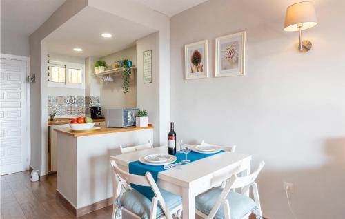 1 Bedroom Nice Apartment In Benalmadena