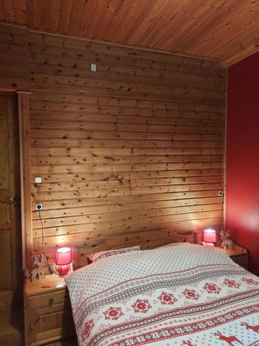 Postel nebo postele na pokoji v ubytování Chalet des pins d'Autriche