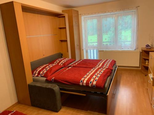 Postel nebo postele na pokoji v ubytování Apartmán Kvapil Lipová-lázně