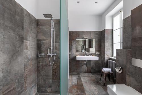 A bathroom at Villa Bertholini