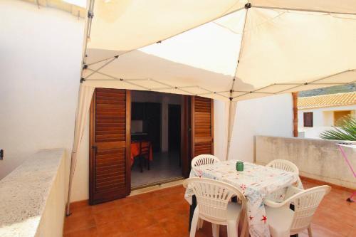 Holiday home hood 5