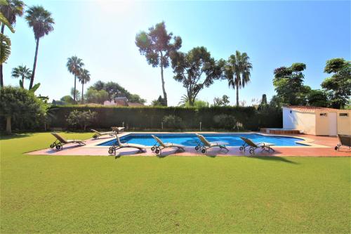 Villa DALLAS (Spanje Estepona) - Booking.com
