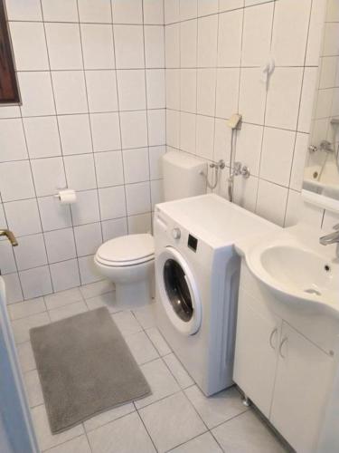 Apartman MIX Zagreb - Maksimir, KBC Rebro, free parking