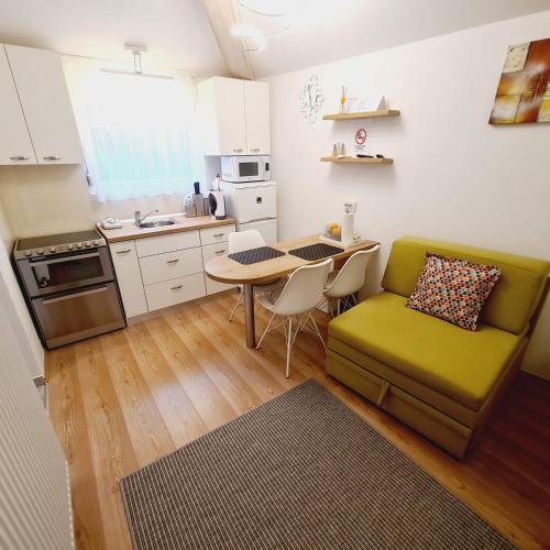 Cozy Studio Apartment Tian in Zagreb