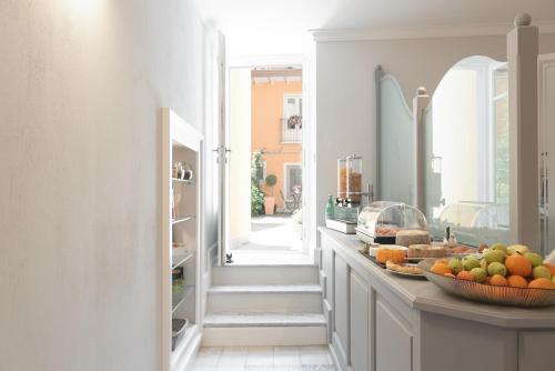 Cucina o angolo cottura di Antico Borgo B&B Cannobio
