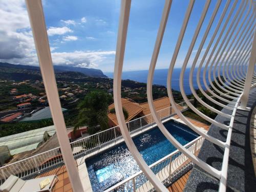 Bazén v ubytování Casa Del Mar nebo v jeho okolí