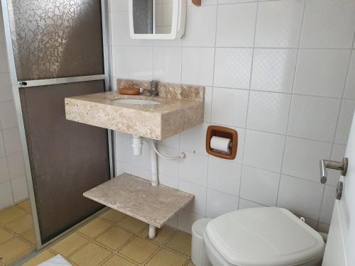 Ένα μπάνιο στο Residencial Niágara