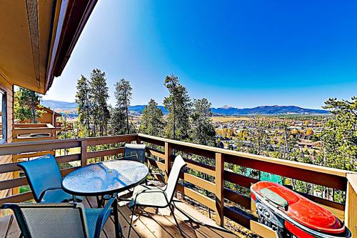 Wapiti Townhouse 3 – Photos 2