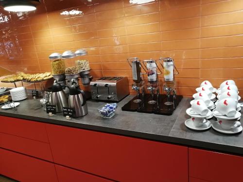 Kemudahan buat kopi dan teh di ibis Styles Dunarea Galati