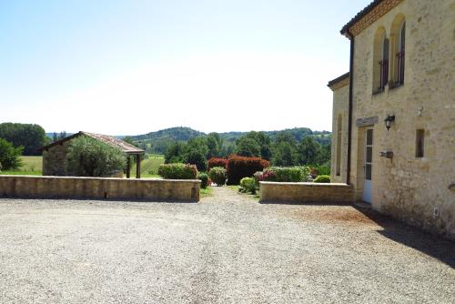 MAISON DE CHARME LES CAILLAVES – Photos 2