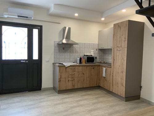 Zdjęcie z galerii obiektu Nuovissimo appartamento indipendente al centro !! w Katanii