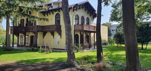 Zahrada ubytování Villa Musik - apartments in historical Villa , Baden