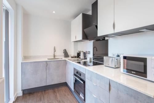Stunning 1BR Apartment in the Heart of York