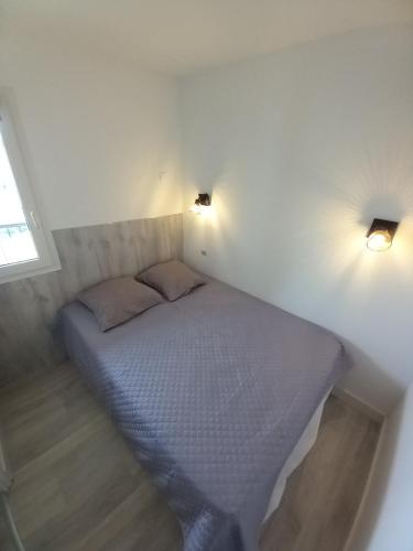 Le Sopraland 419, T2 climatisé, piscine, parking