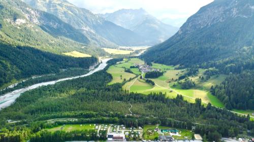 Vaade majutusasutusele Camping Lechtal linnulennult