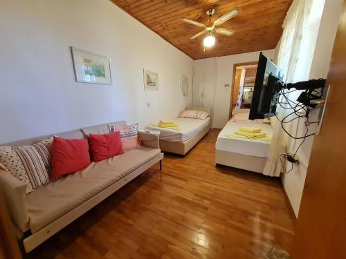 Apartments Petko – Photos 4