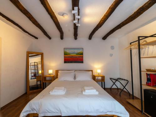 Кровать или кровати в номере Villa Prespa