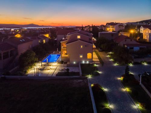 Πισίνα στο ή κοντά στο Villa Marko