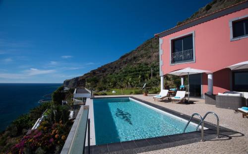 Luxury Ocean Front Villla