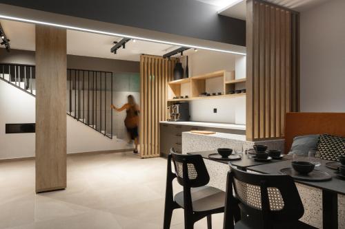 Kuchyň nebo kuchyňský kout v ubytování 11 Enteka Acropolis Suites