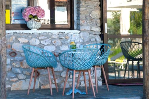 Gallery image of ANGELOS STUDIOS in Vromolimnos