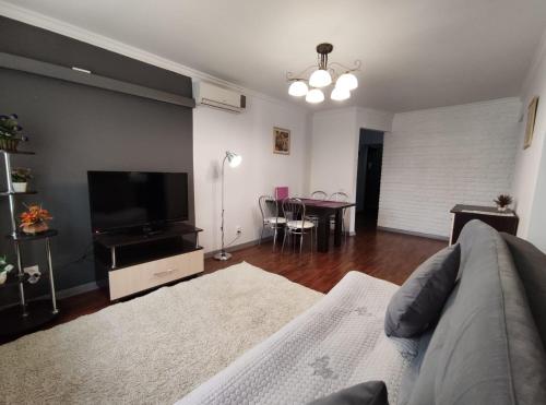 Nadezhda Apartments on the Nauryzbai Batyr 82
