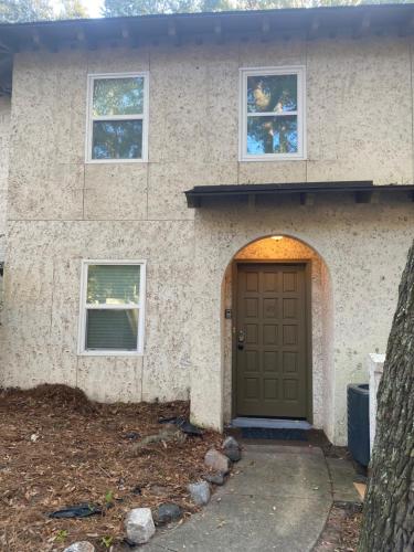 HHI Homes- Newly Renovated Cozy Modern Pet-Friendly Villa-Ideal Location photo 64