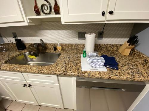 HHI Homes LLC photo 73