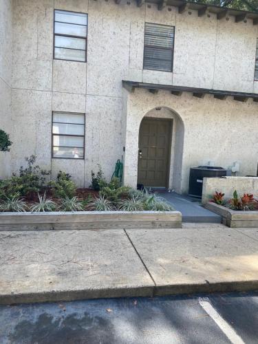 HHI Homes LLC photo 46