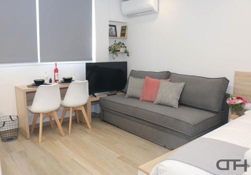 New deluxe studio 4 downtown Thessaloniki- Fully equiped