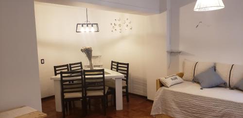 Cama o camas de una habitación en Departamento céntrico Mendoza