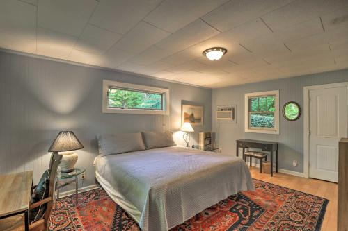 Gallery image of Updated Tryon Cabin on Pacolet River! in Tryon